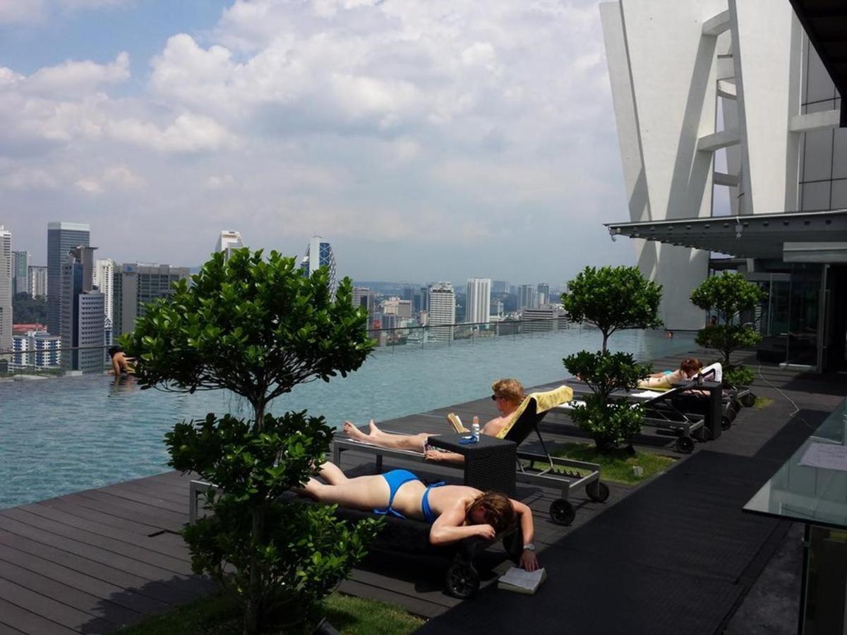 Klcc Inifinity Pool - The Regalia Residences & Suites By Kl Minsu Kuala Lumpur Bagian luar foto